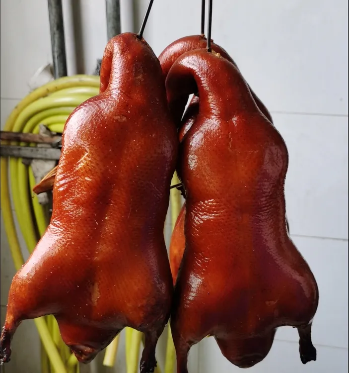 正宗宜良烤鸭现烤现发宜良继军烤鸭三十年老店配甜面酱即食网红