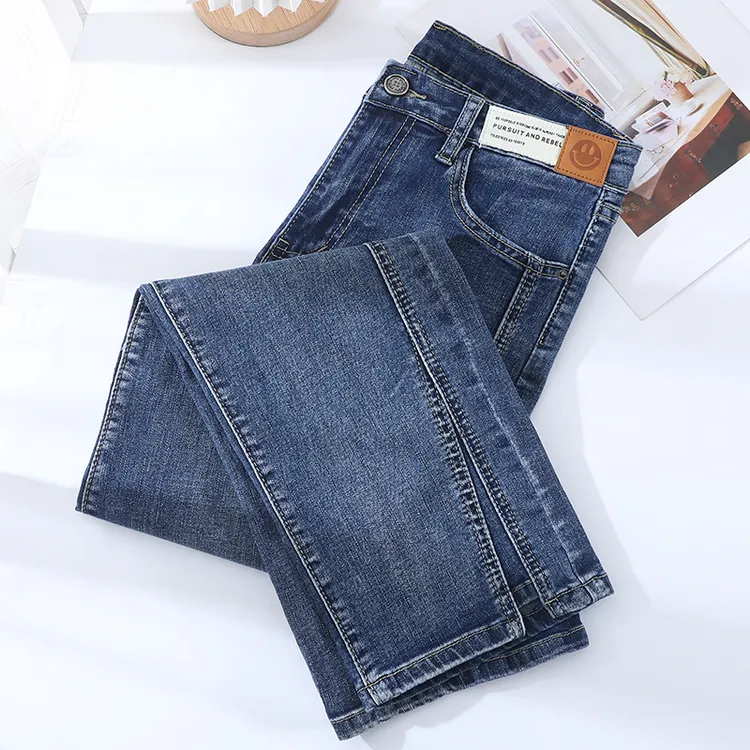 早春烟管裤女2023年春季新款宽松显瘦复古八分九分直筒牛仔裤子女