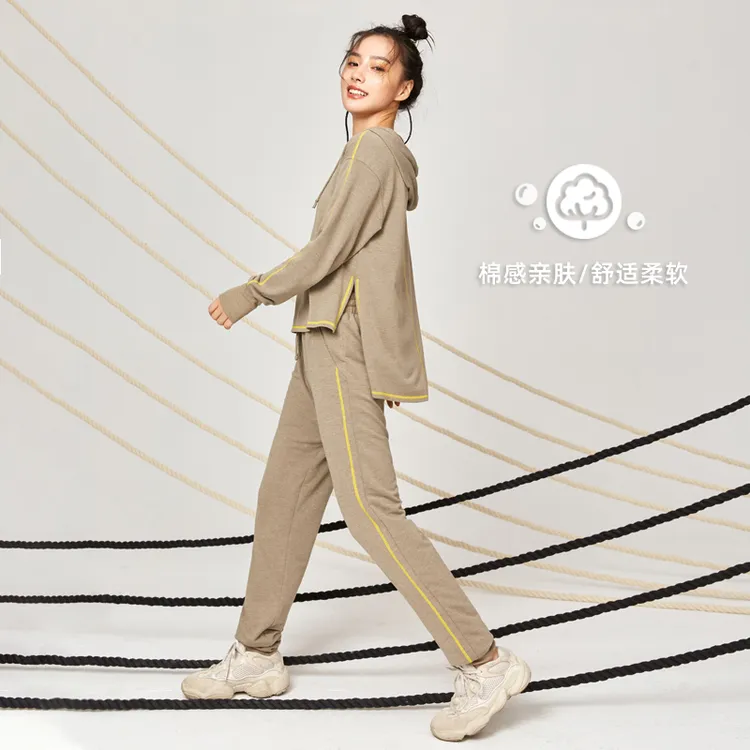 暴走的萝莉休闲运动裤女秋季新款时尚透气跑步速干透气健身裤套装