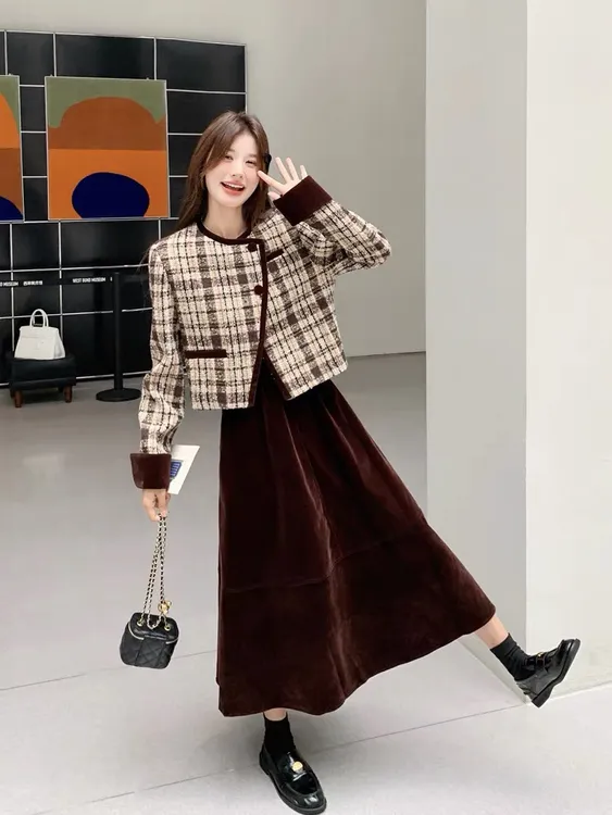 yuan＆yuan特大码定制~【柔雅格语】300斤胖mm小香风法式两件套