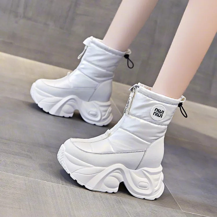 增高9cm雪地靴女2023新款冬季加绒保暖棉鞋百搭防水内增高马丁靴