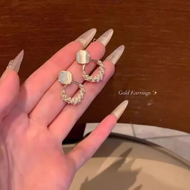 合金耳饰 方糖菱形温柔耳钉轻奢高级感气质耳环独特简约百搭耳饰