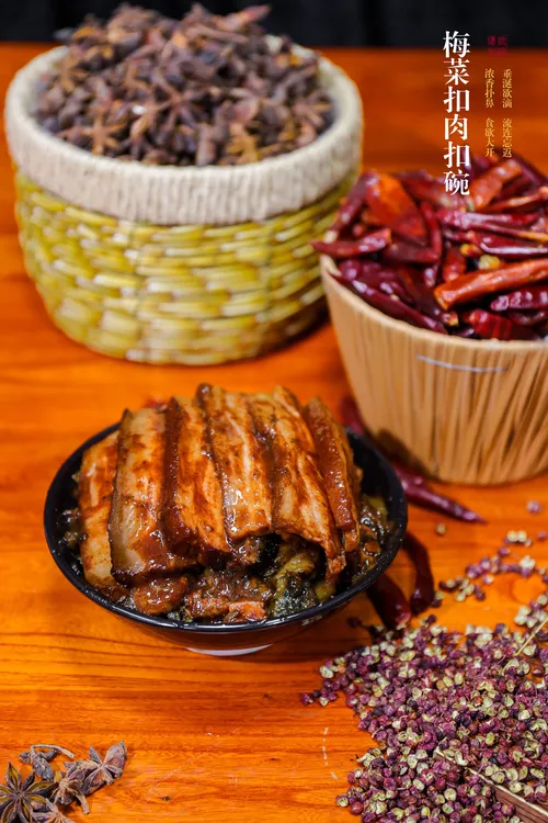 四碗装=梅菜扣肉蒸瘦肉蒸酥肉腐乳肉八大碗(顺丰小黑泥碗装)