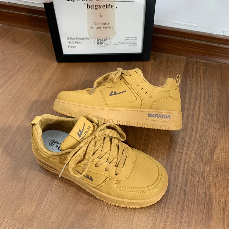 Warrior/回力男女同款低帮休闲百搭爆款小麦色透气厚底原创板鞋子