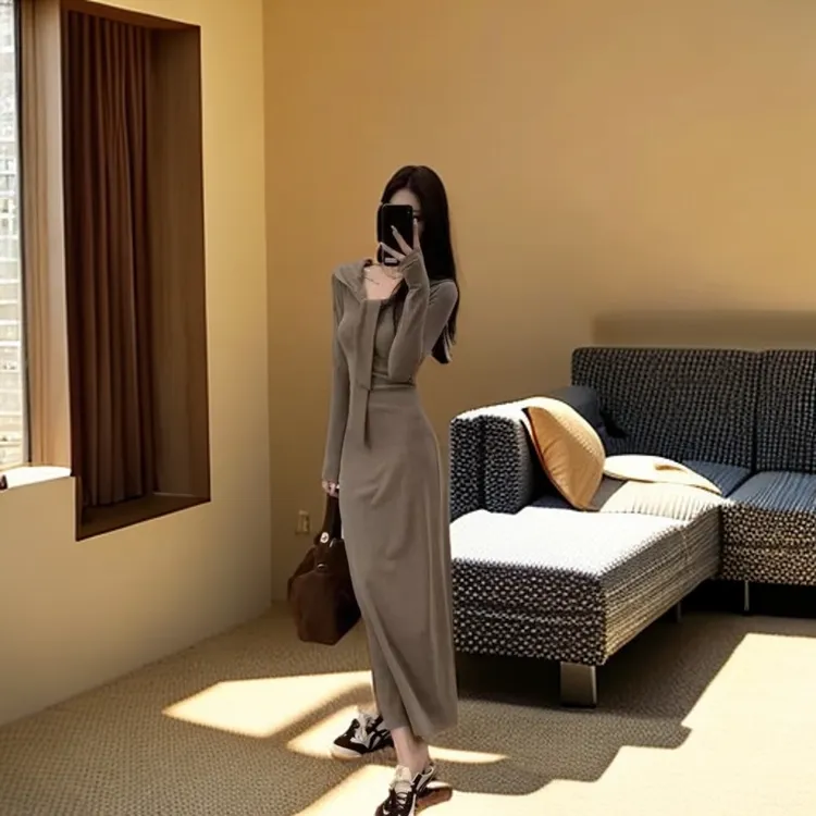 纯欲温柔气质拼接系带长袖针织连衣裙女早秋新款收腰显瘦长裙女装