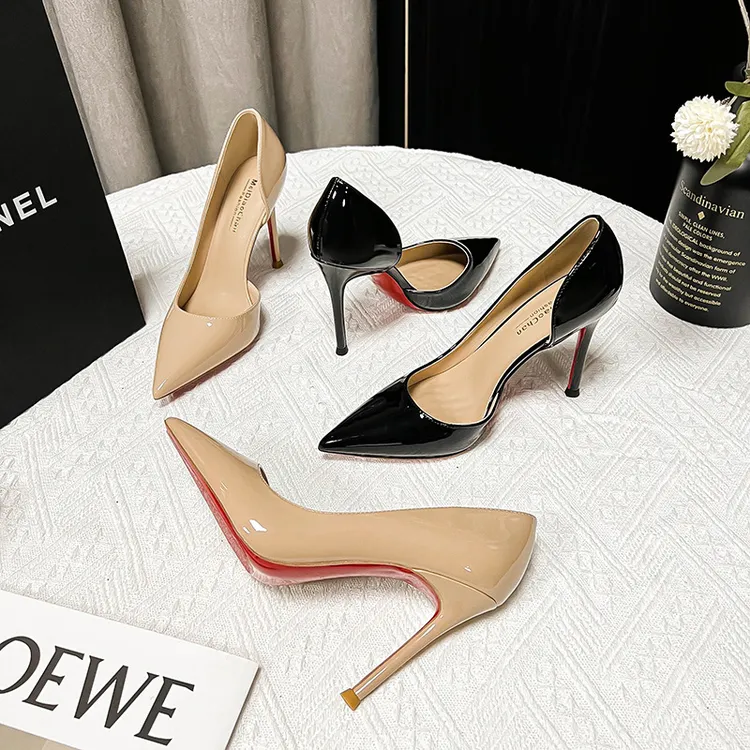 侧空红底高跟鞋女细跟2025新款尖头浅口漆皮性感气质真皮单鞋女士