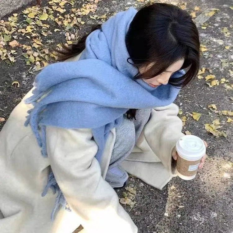 2025秋冬季新款围巾女纯蓝色流光风百搭学生情侣加厚保暖搭子围脖