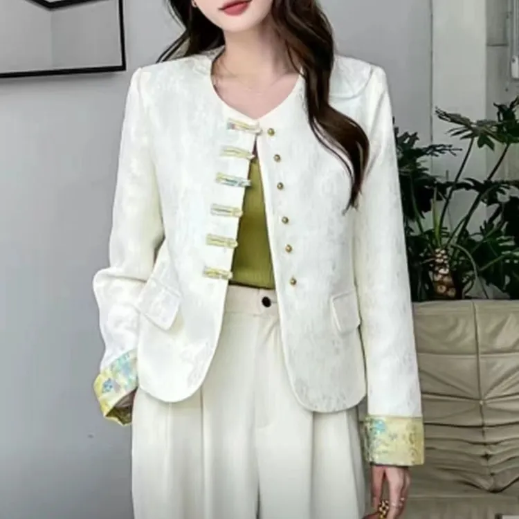 新中式国风外套女春秋高级感复古刺绣提花气质修身短款小香风上衣