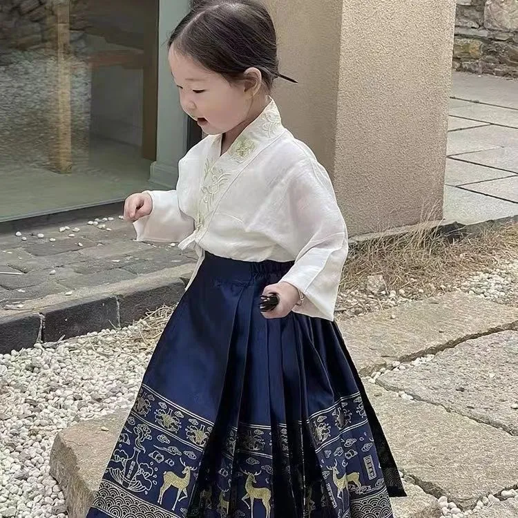 男童改良汉服马面裙套装秋季儿童宝宝周岁礼服国风古风新中式唐装