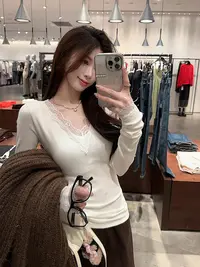 【鹿鹿专属】蕾丝V领打底衫女秋冬季2025纯欲内搭长袖t恤茶艺上衣
