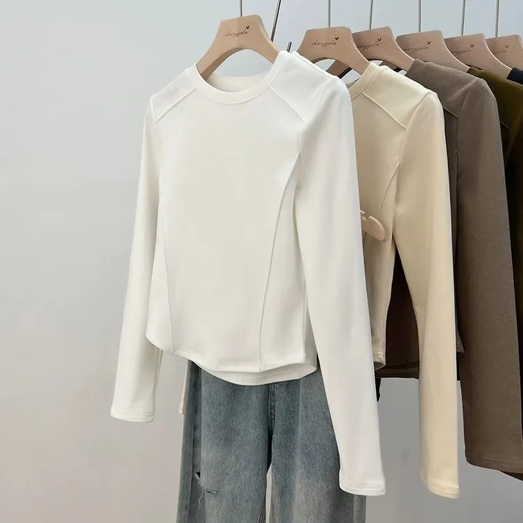 纯欲软糯德绒细鱼骨弧边U领显胸打底衫百搭设计感长袖正肩T恤女潮
