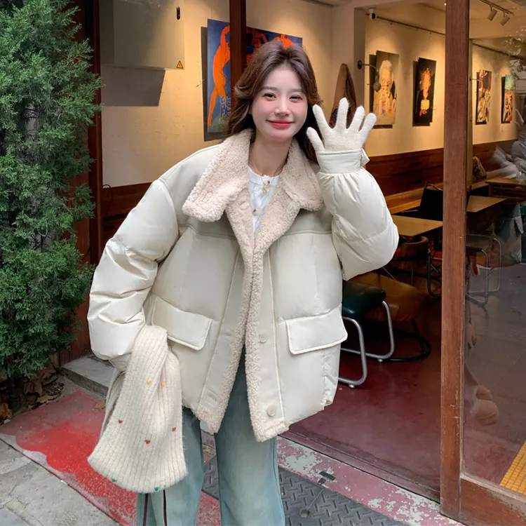 甜酷温柔风羽绒服女2024冬季新款高级感超好看氛围感白鸭绒面包服