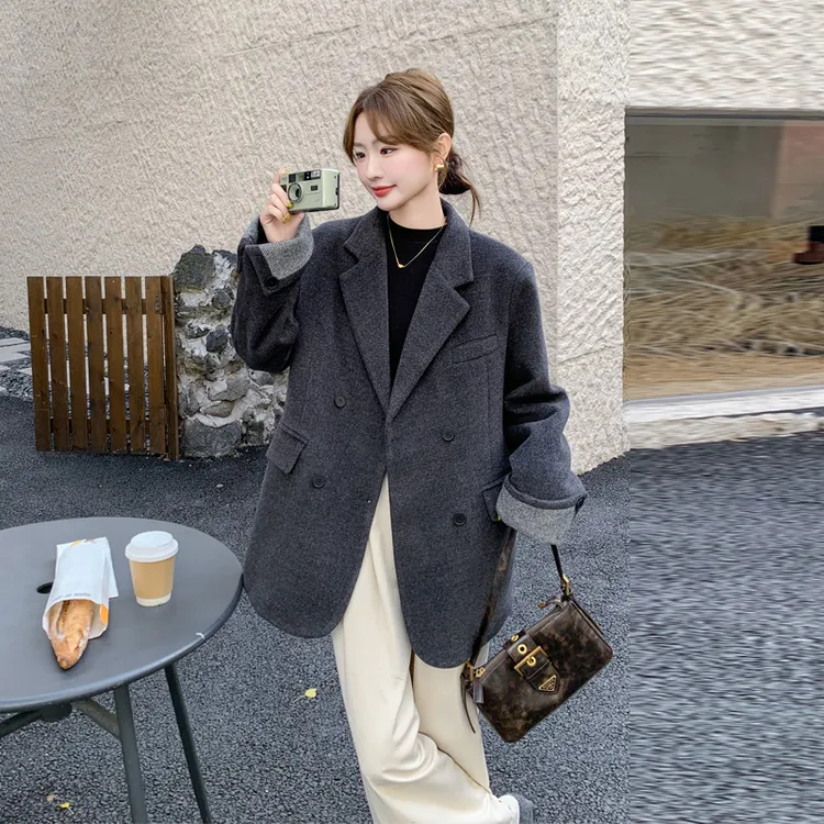 西装式羽绒服女2025冬季新款轻奢韩剧女主穿搭白鸭绒内胆西服外套