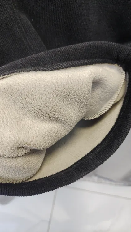 加厚加绒阔腿直筒一条过冬时尚简单舒适亲肤，裤型好显腿长，细条绒