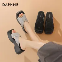 达芙妮女式夏季时尚休闲2024软底舒适优雅简约透气外穿套脚一字拖