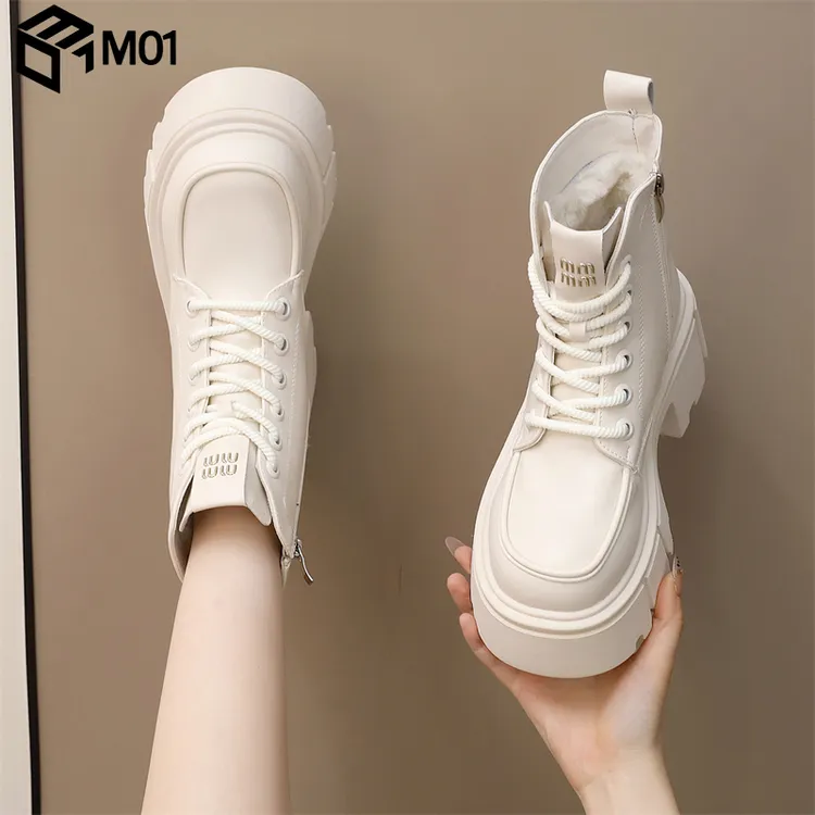 M01白色高帮马丁靴女2025新款春秋季百搭厚底短靴增高小个子显瘦