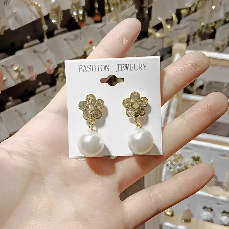【优选98】合金莫桑石耳饰花朵珠珠耳环s925银针个性新款时尚ins