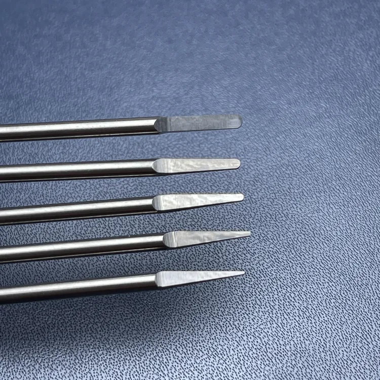 2.35柄径钨钢宝剑刀5支，雕刻工具，钨钢刀头4圆头1平头