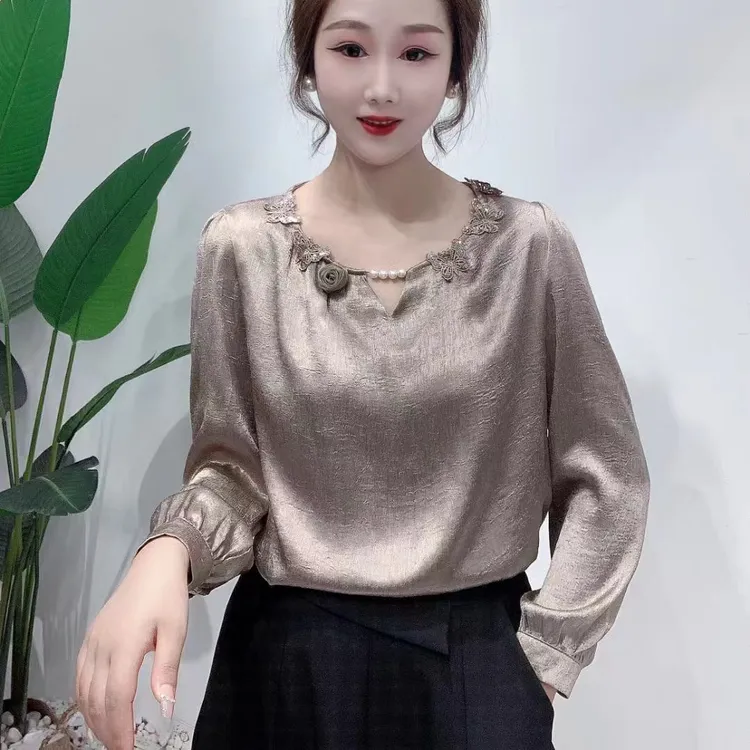 洋气衬衫秋季新款百搭时尚上衣气质长袖小衫高端显瘦打底衫衬衣女