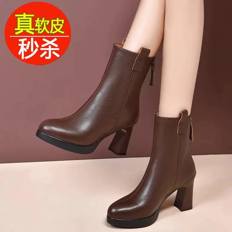 品牌断码高跟短靴女秋冬新款棕色皮鞋加绒真皮女鞋防水台中筒靴女
