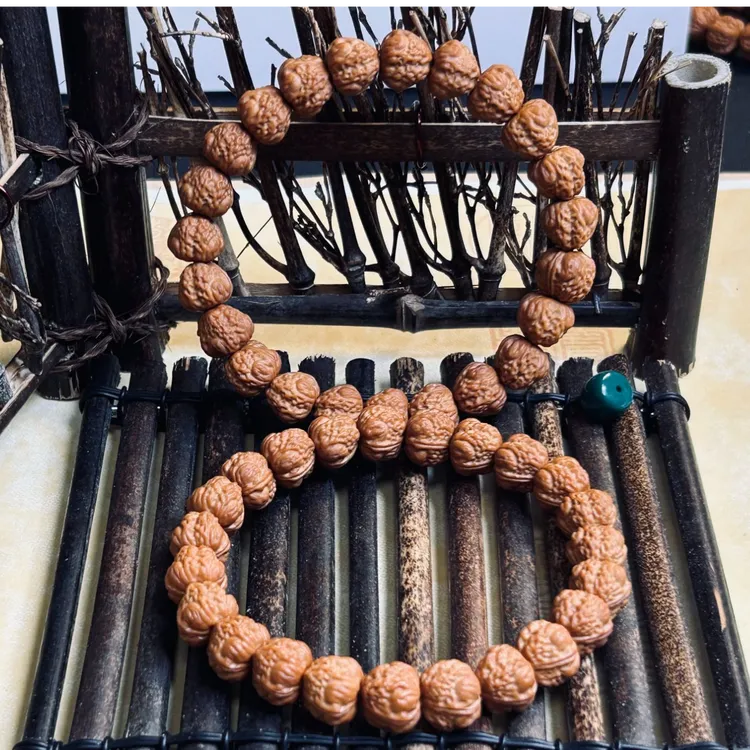 今晚福利款 钻石三角蛙手串 蛤蟆背三角蛙手串 猴头核桃雕刻