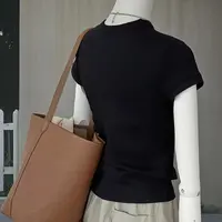 【200-299】颜女有盐五 设计百搭女装