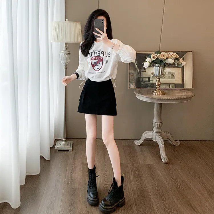 春季新款多巴胺套装女韩版洋气气质长袖小个子黑色短裙显瘦两件套