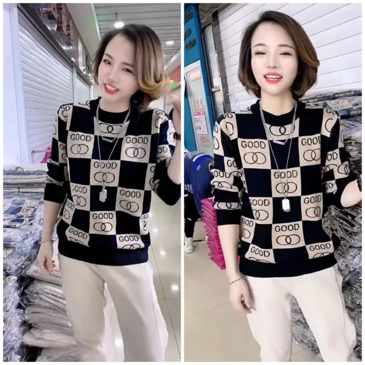 欧货2025网红爆款黑色针织衫女秋冬新款高级感慵懒风软糯烫钻毛衣