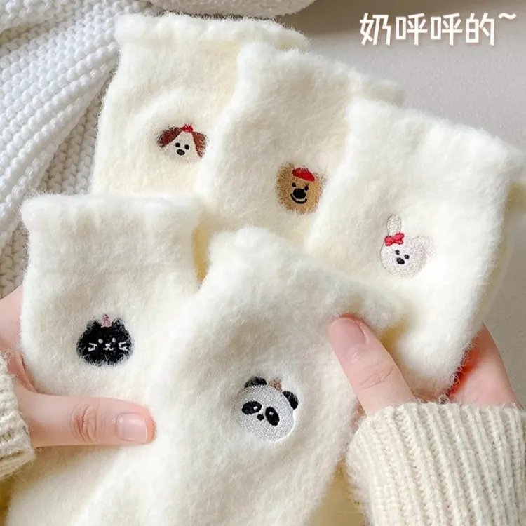 冬天袜子女中筒袜白色秋冬季加厚加绒保暖刺绣卡通花边长筒袜潮