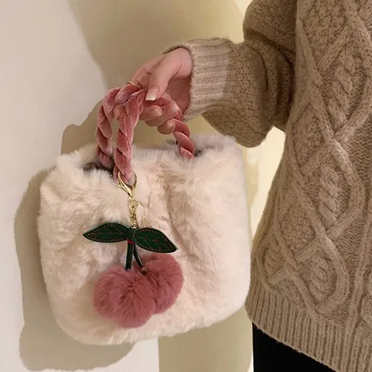 百搭毛毛时尚樱桃链条斜挎包毛毛包可爱樱桃包洋气毛绒包包单肩包