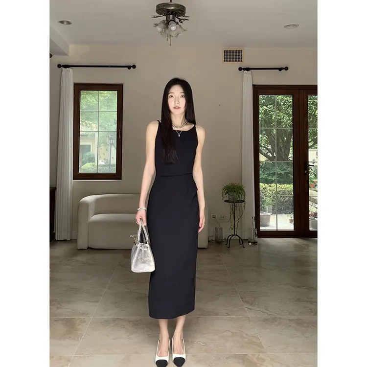 郭九九呢 百搭气质吊带收腰显瘦薄款西装连衣裙小黑裙子G9Z352825