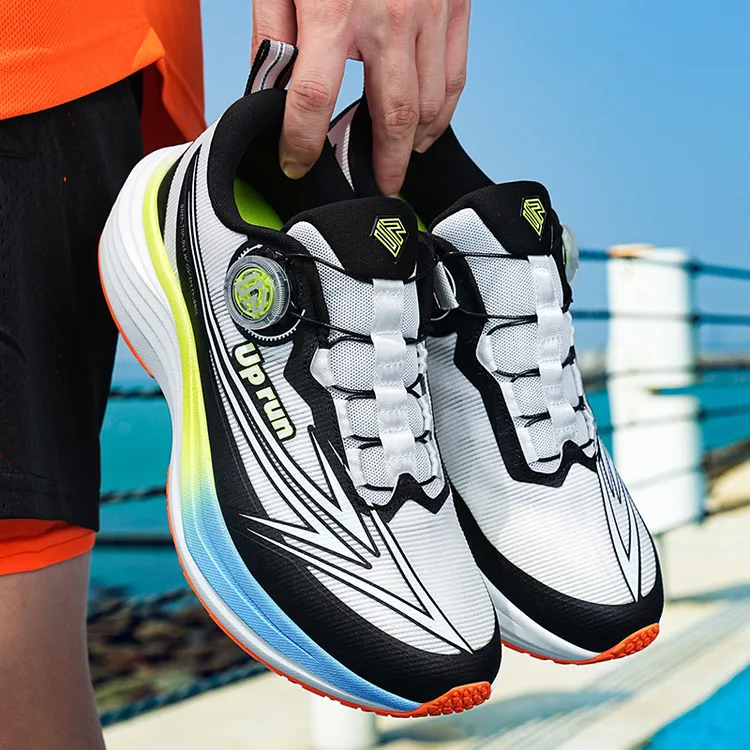 Up run新款旋转扣时尚减震训练TPU尼龙板休闲专业运动跑鞋