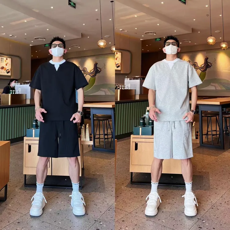 小众设计感假两件撞色V领简约百搭夏季情侣同款时尚圆领休闲套装