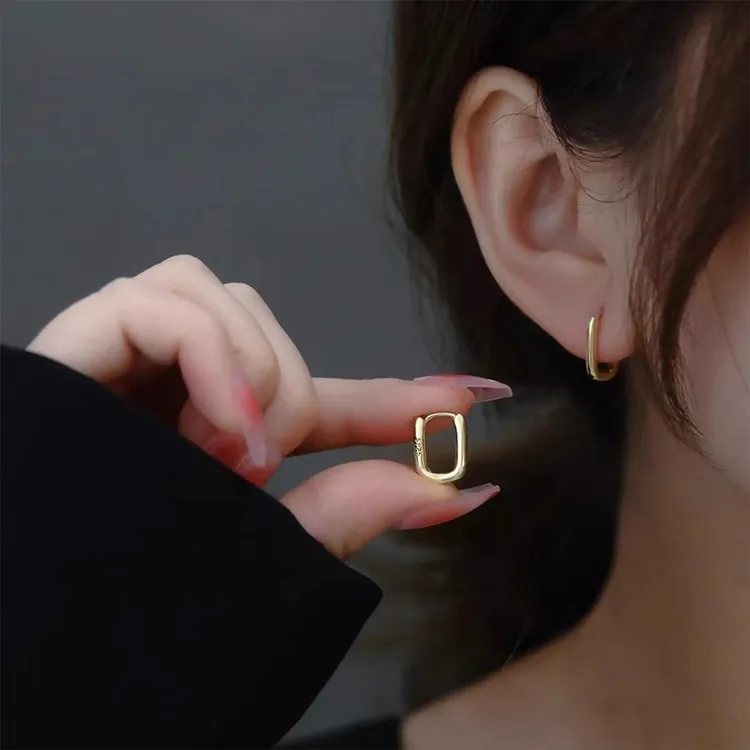 耳饰 法式u型耳环女小众设计感高级耳圈耳扣2025新款潮简约