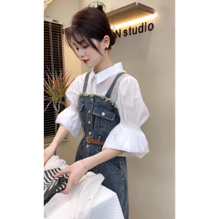 韩版时髦翻领泡泡袖衬衫搭配牛仔裙女2024春季高级感穿搭减龄