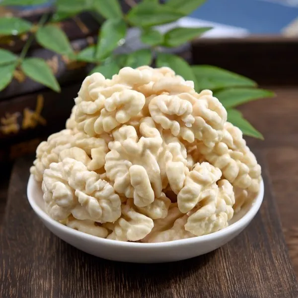 鲜核桃仁顺丰冷链速冻清甜饱满生核桃仁原味去苦皮坚果零食袋装