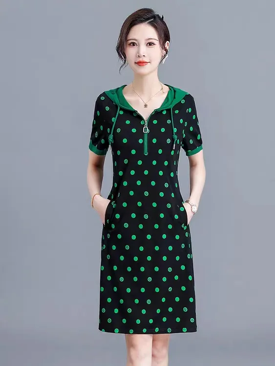 2025夏天连帽圆点宽松洋气高档气质连衣裙网红洋气炸街女装324