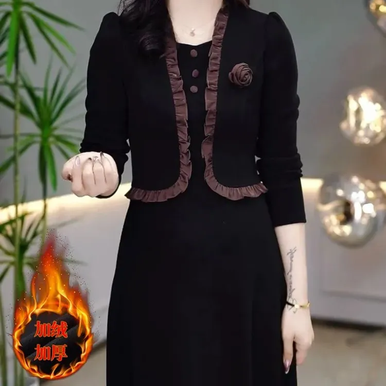 高档加绒加厚气质名媛妈妈装连衣裙2025秋冬新款假两件显瘦裙子