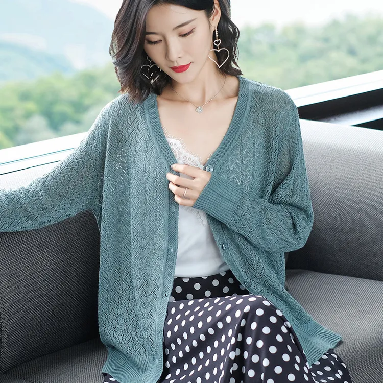 胖mm夏季大码冰丝针织开衫女200斤宽松防晒空调衫外搭披肩配裙子