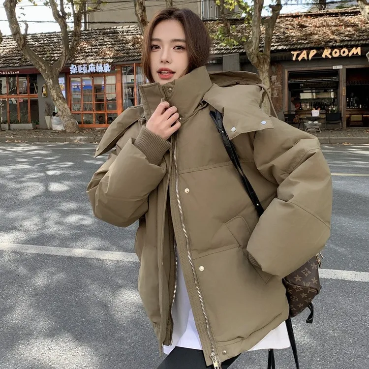 白鹅绒羽绒服女短款冬季2023新韩版连帽宽松学院风加厚面包服外套