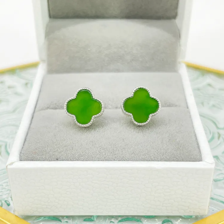 100%和田玉耳钉碧玉四叶草耳钉S925银时尚百搭简约设计玉耳饰RH17