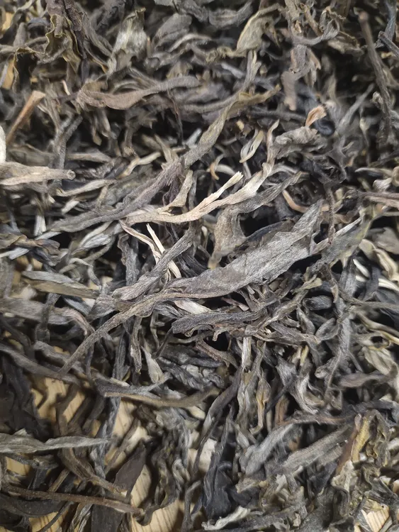 班章坝卡竜100克，有特殊的蜜兰香香气持久很甜