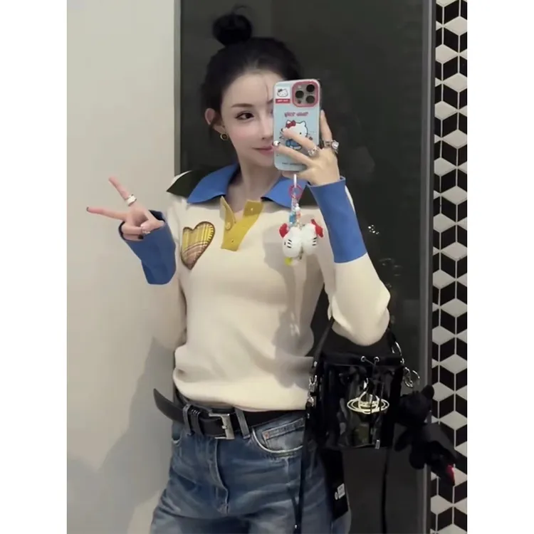 2025秋季新款拼色爱心Polo领针织衫女复古韩版减龄显瘦长袖上衣