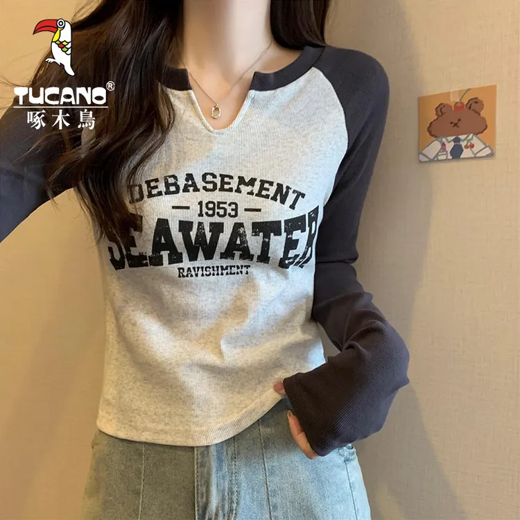 啄木鸟早秋女装洋气上档次上衣女小V领长袖t恤胖mm遮肉显瘦体恤衫