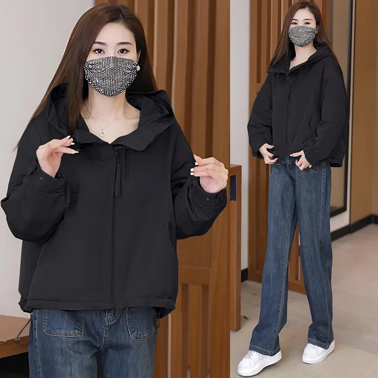 宽松洋气大码外套女士2024春秋季新款洋气女装上衣爆款连帽冲锋衣