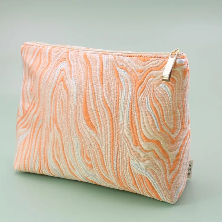 新款高级感便携化妆包可爱女大容量旅行收纳包化妆袋手拿包手机包