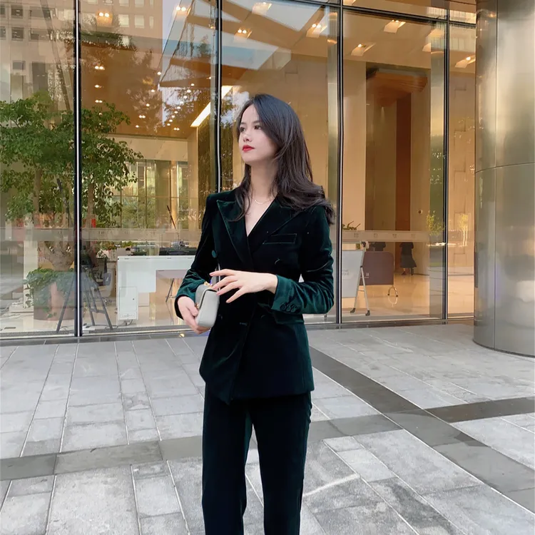 新款墨绿色丝绒弹性双排扣时尚套装女喇叭裤