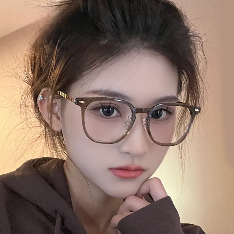 静淑超轻冷茶色老花眼镜女款时尚素颜百搭大框防蓝光护目镜显脸小