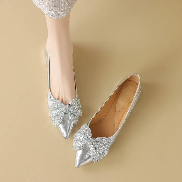 1.5CM粗跟水钻蝴蝶结平底鞋银色真皮百搭婚纱鞋法式尖头低跟单鞋