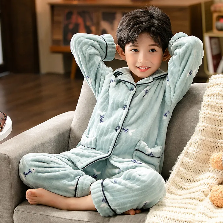 秋冬季儿童法兰绒睡衣男童6-12岁加厚珊瑚绒男孩中大童宝宝家居服